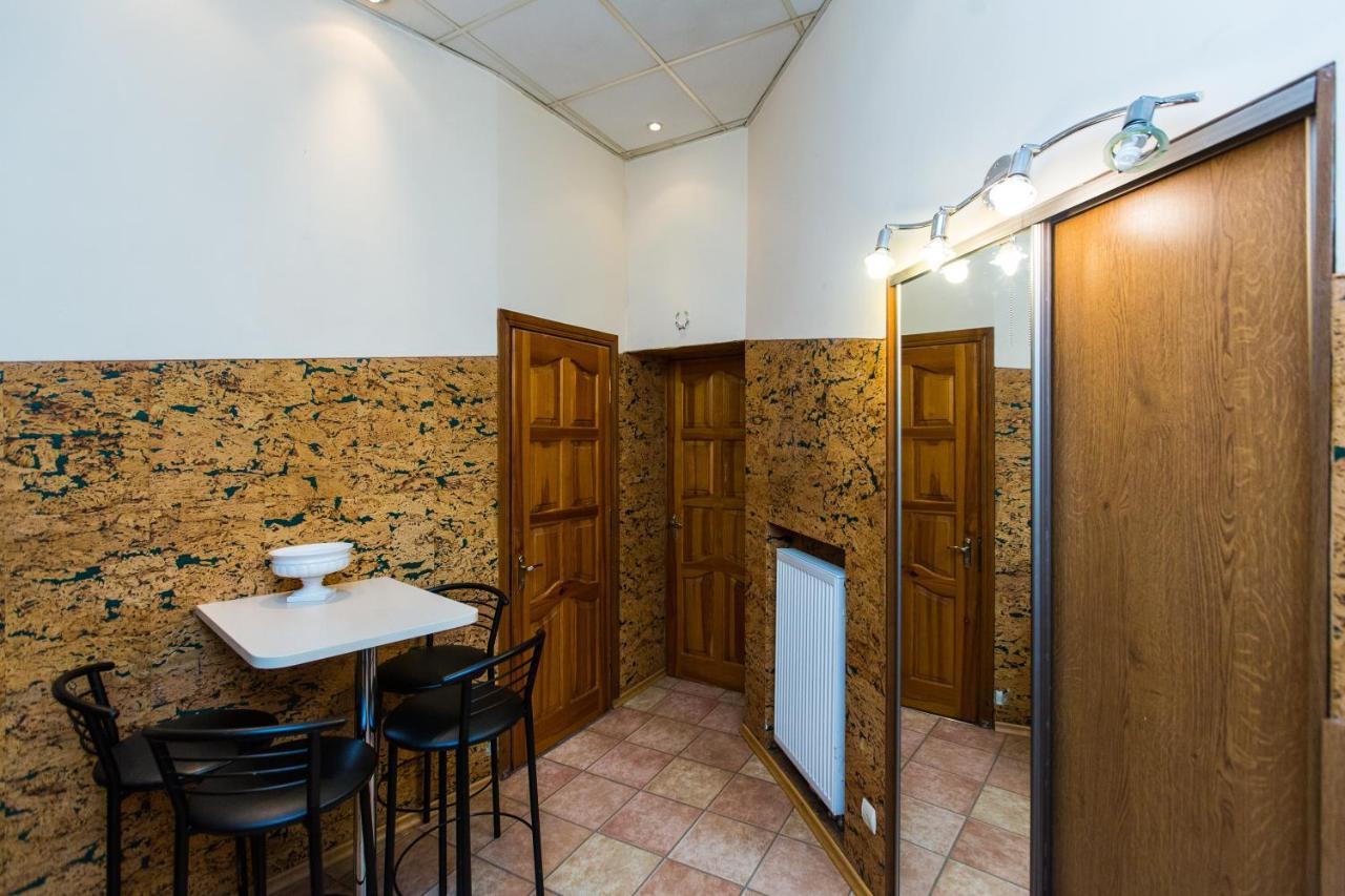 Apartment In The City Centre Lviv Exterior photo